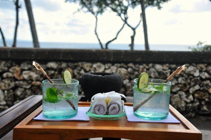 Photo of Matabungkay Beach Hotel, 4-star hotel in Batangas