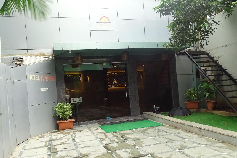 Photo of Hotel Sunshine Airport, 3-star hotel in Mumbai (and vicinity)