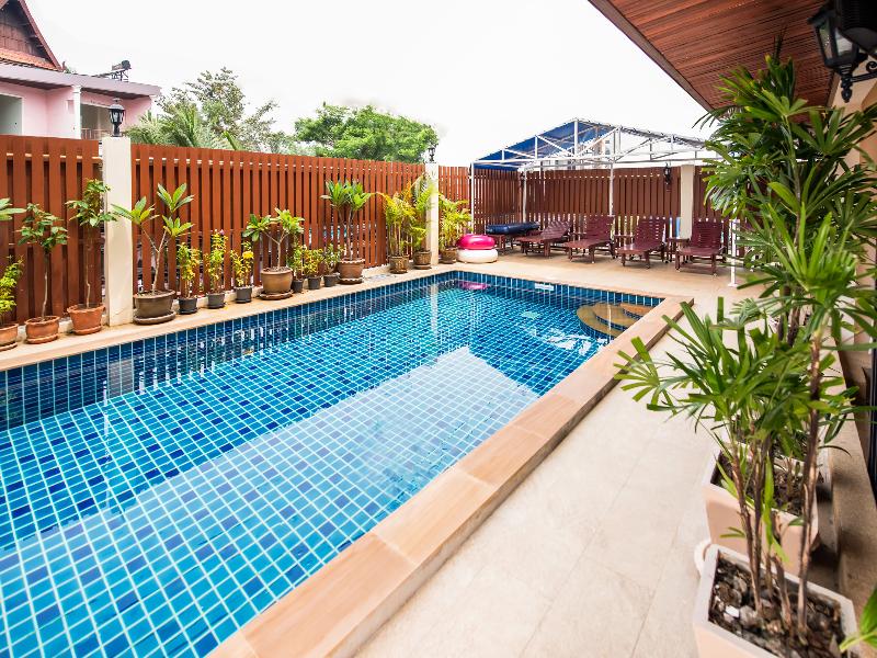 Photo of  Wanna Marine, 2-star hotel in Bangla Road