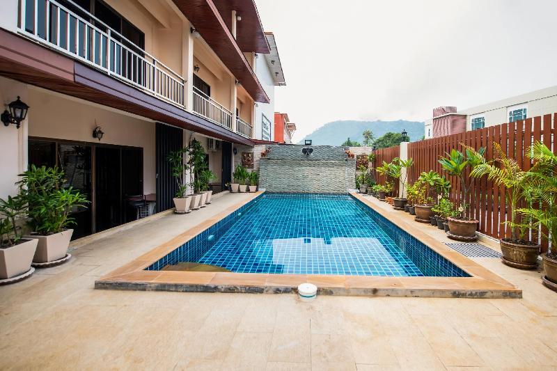 Photo of  Wanna Marine, 2-star hotel in Bangla Road