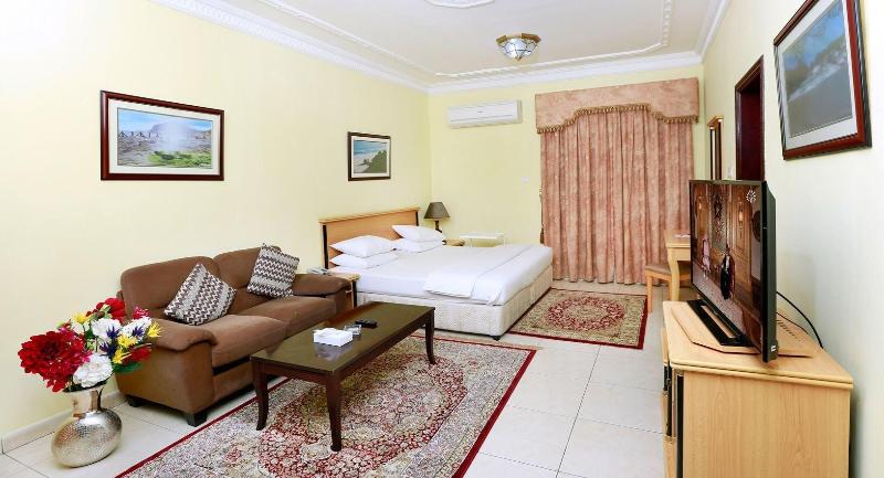 Photo of Muscat International Hotel, 2-star hotel in Muscat