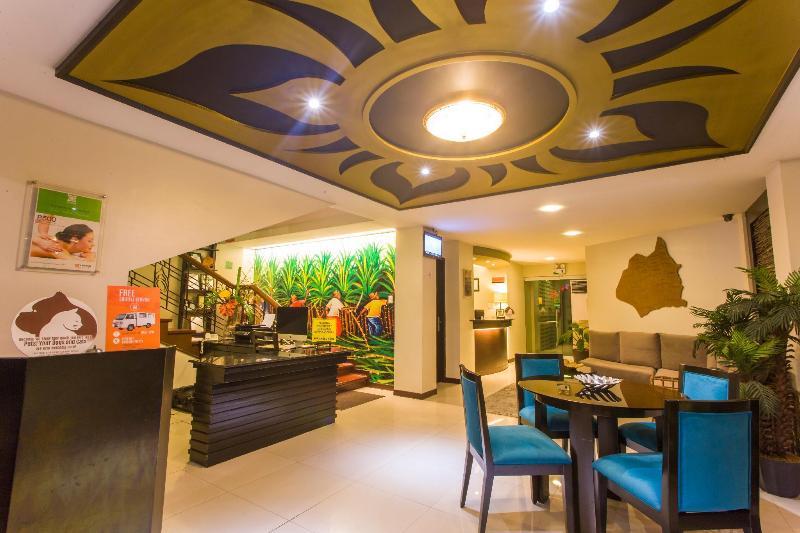 Photo of L Square Hotel, 3-star hotel in Tarlac