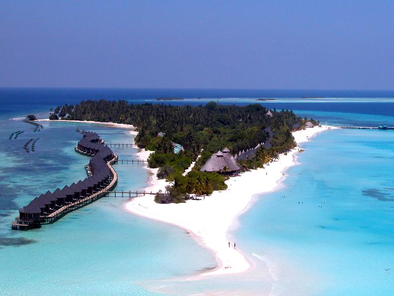 Kuredu Island Resort, Singapore