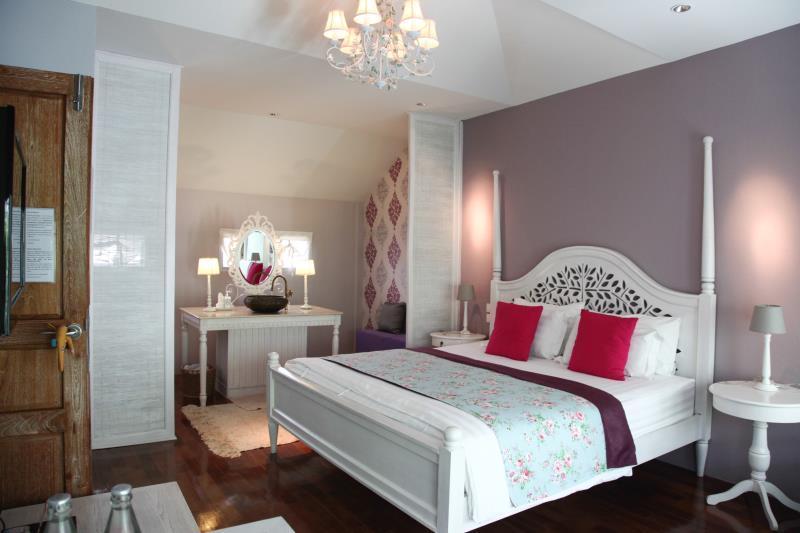 Photo of Baan Boonanan, 3-star hotel in Ban Talat Rangsit