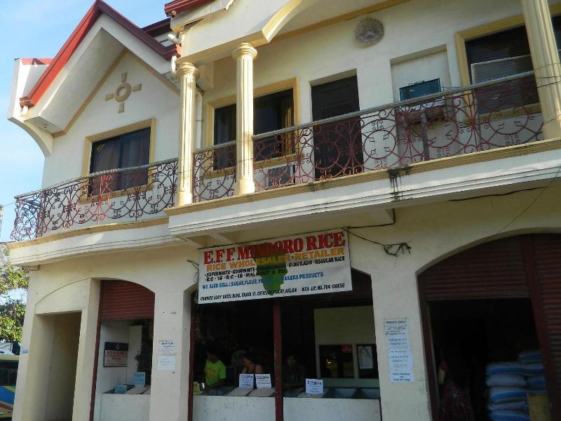 Candice Lucy Hotel exterior, 2-Star hotel in Aklan