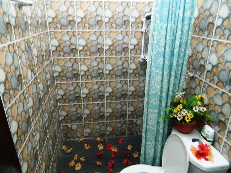 Photo of Candice Lucy Hotel, 2-star hotel in Aklan