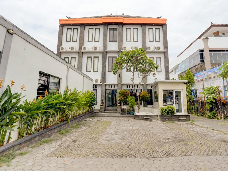Hotel Warta Dua, Singapore