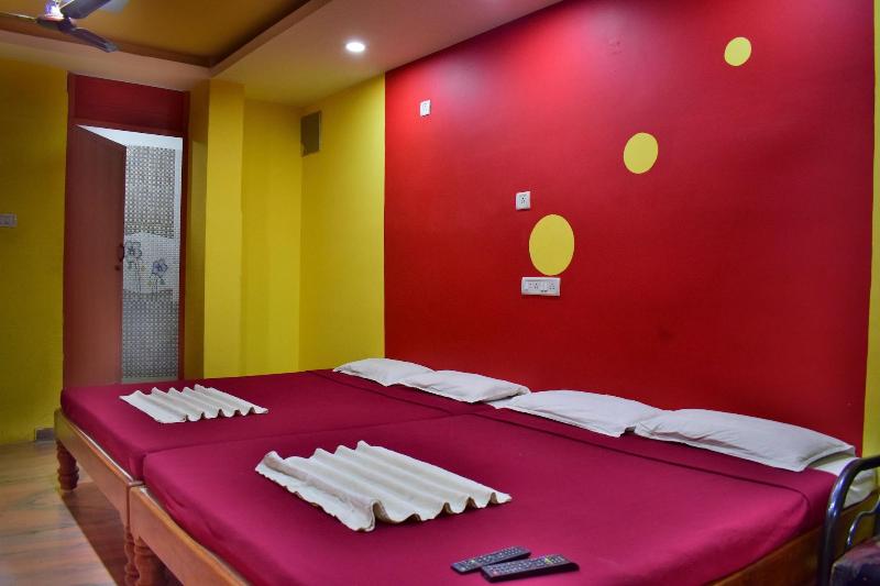 Photo of Yelagiri Residency, 3-star hotel in Tirupattur