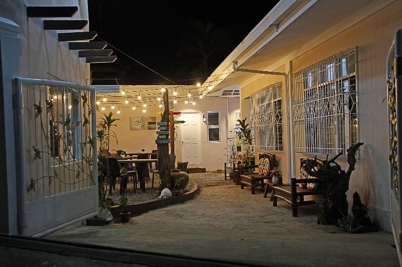 Photo of RM Guest House, 3-star hotel in Dumaguete (and vicinity)