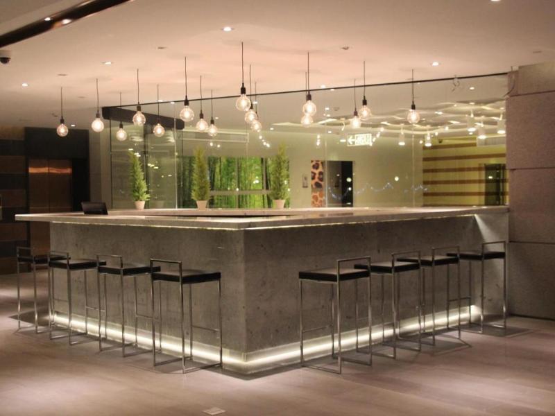 Season Five Hotel, Singapore