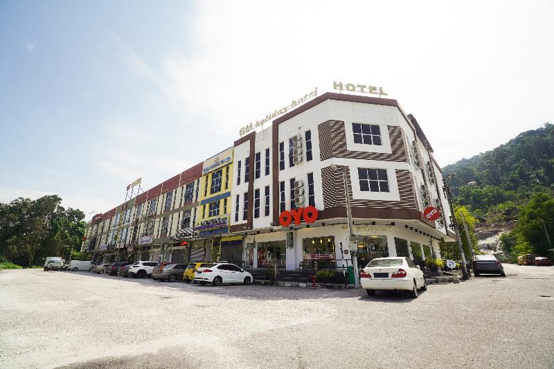 Photo of OYO 89683 GM Holiday Hotel Permai Jaya, 2-star hotel in Lumut