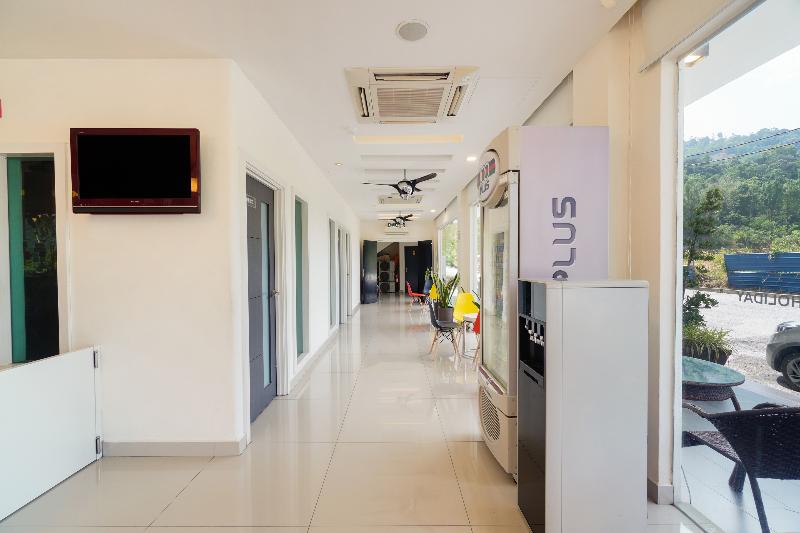 Photo of OYO 89683 GM Holiday Hotel Permai Jaya, 2-star hotel in Lumut