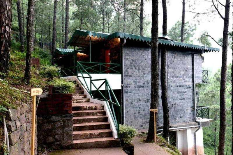 Photo of Kasauli Hills Resort, 3-star hotel in Kasauli