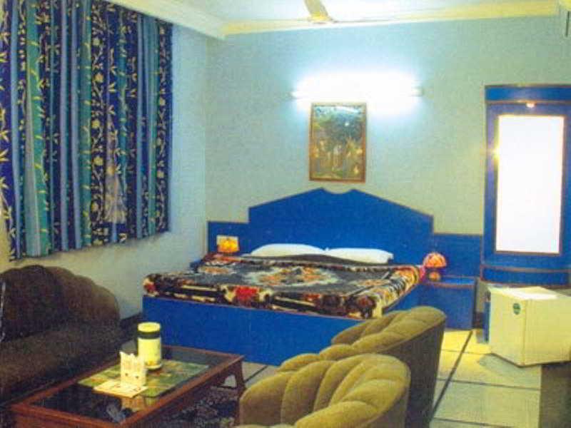 Photo of Hotel Apra Inn, 3-star hotel in Delhi (and vicinity)