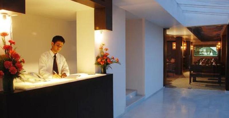 Photo of Hotel Palace Heights, 3-star hotel in Delhi (and vicinity)
