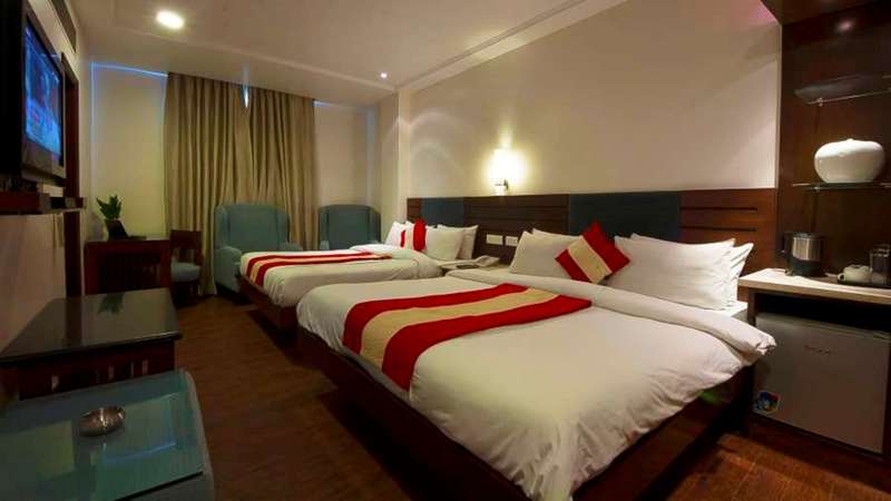 Photo of Hotel Aura, 3-star hotel in Delhi (and vicinity)