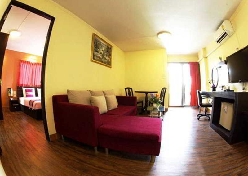 Photo of Vabua Asotel Bangkok, 2-star hotel in Bangkok (and vicinity)