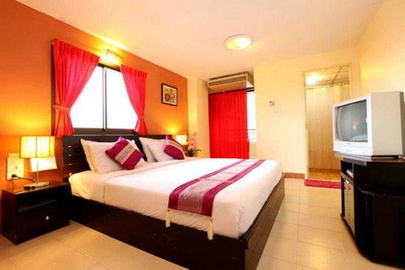 Photo of Vabua Asotel Bangkok, 2-star hotel in Bangkok (and vicinity)