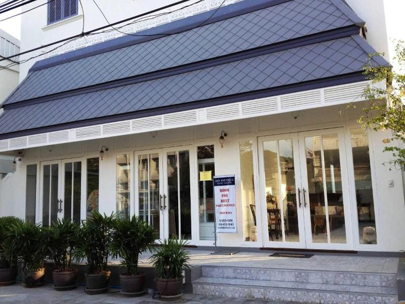 Photo of SSIP Boutique Dhevej Bangkok (Adults Only), 4-star hotel in Bangkok (and vicinity)