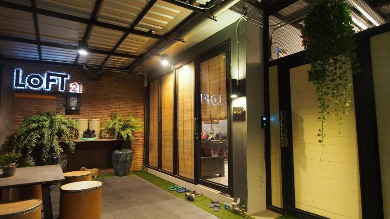 Photo of The Loft 77 Hotel, 2-star hotel in Bangkok (and vicinity)