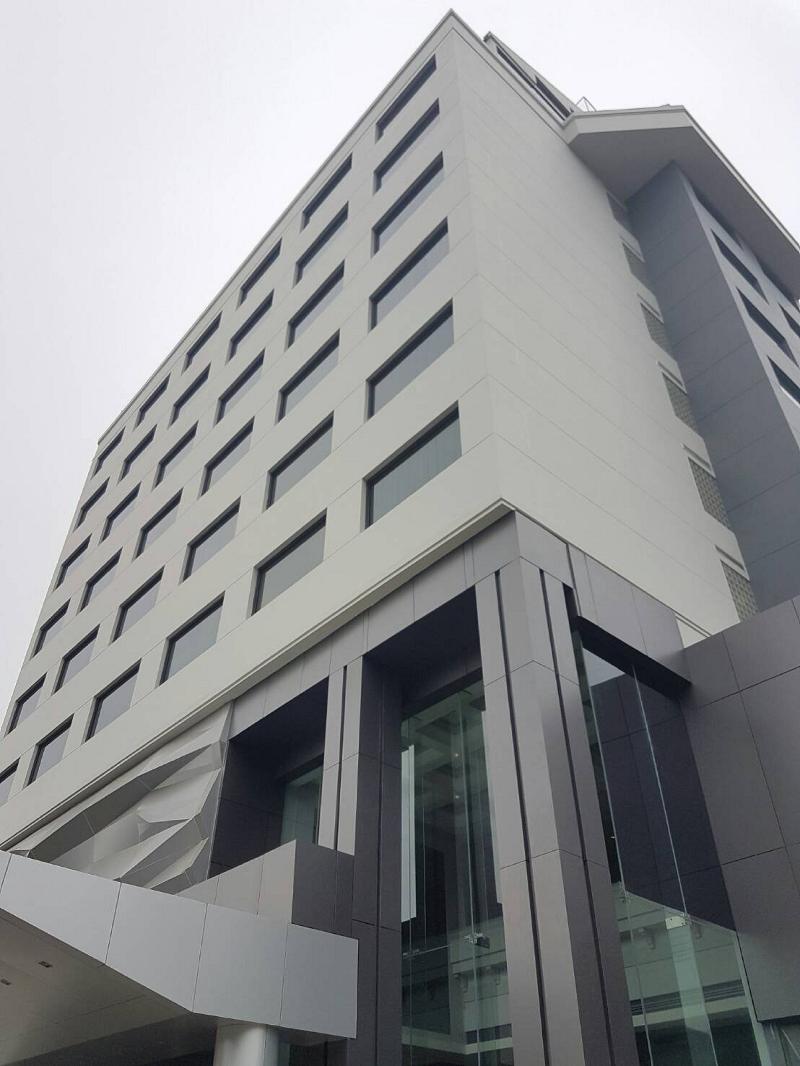 Photo of Louis Tavern Hotel, 4-star hotel in Bangkok (and vicinity)