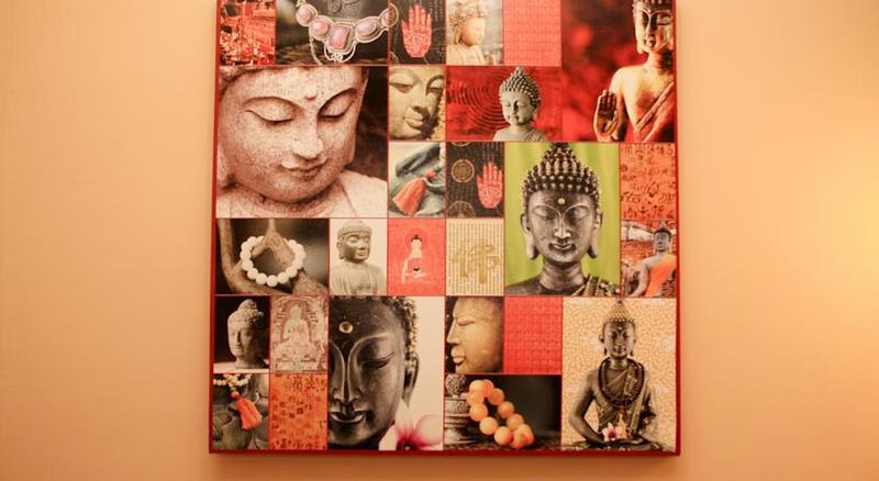 iCheck inn Gems Center Silom exterior, 3-Star hotel in Bangkok (and vicinity)