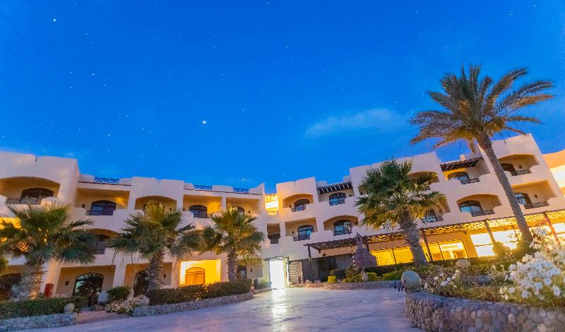 Photo of Blend Elphistone Resort, 4-star hotel in El Quseir