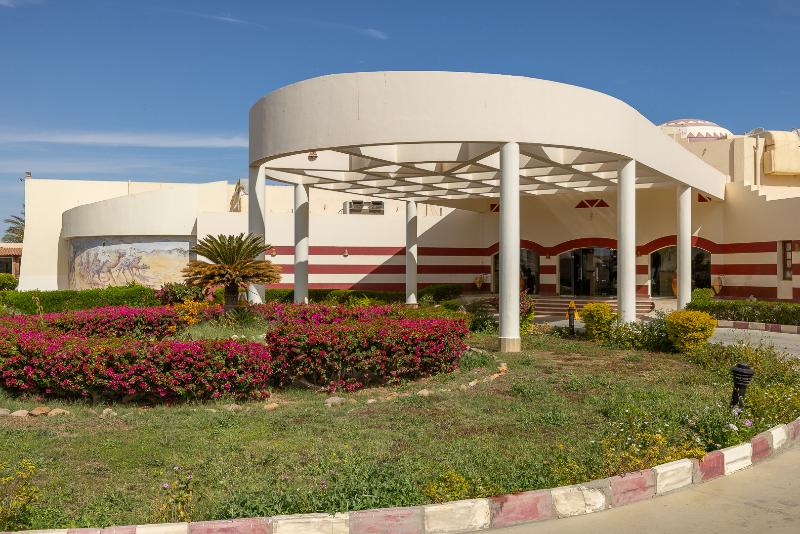Photo of Bliss Nada Beach Resort, 4-star hotel in El Quseir