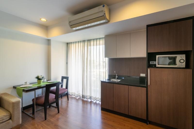 Photo of Lily Hotel Bangkok, 3-star hotel in Bang Na