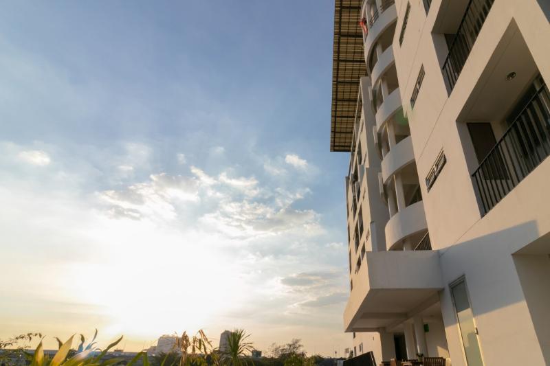 Photo of Lily Hotel Bangkok, 3-star hotel in Bang Na