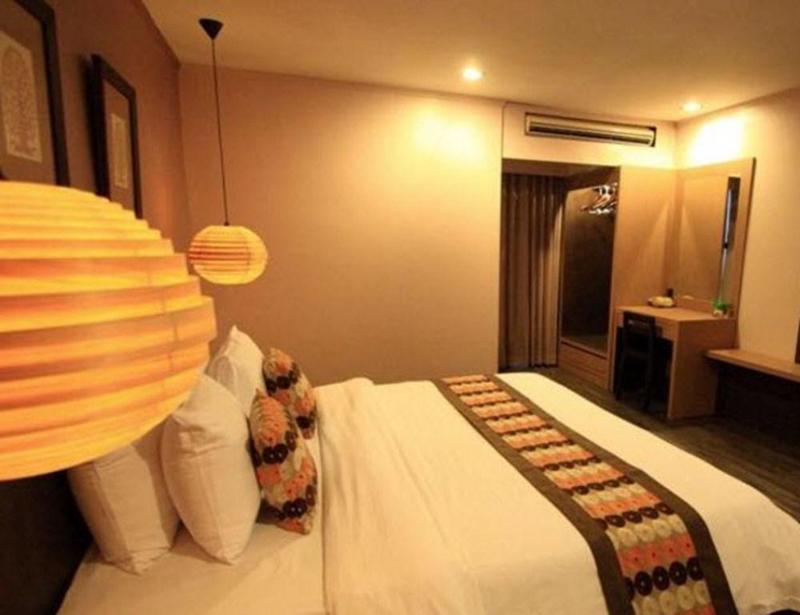 Photo of Bangkok Inter Place Hotel, 3-star hotel in Bangkok (and vicinity)