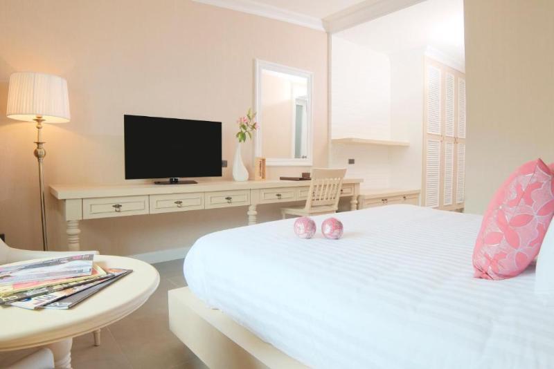 Photo of The Raya Surawong Bangkok, 3-star hotel in Bangkok (and vicinity)