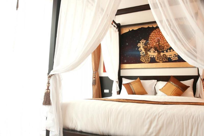 Photo of Mirth Sathorn Hotel, 3-star hotel in Bangkok (and vicinity)