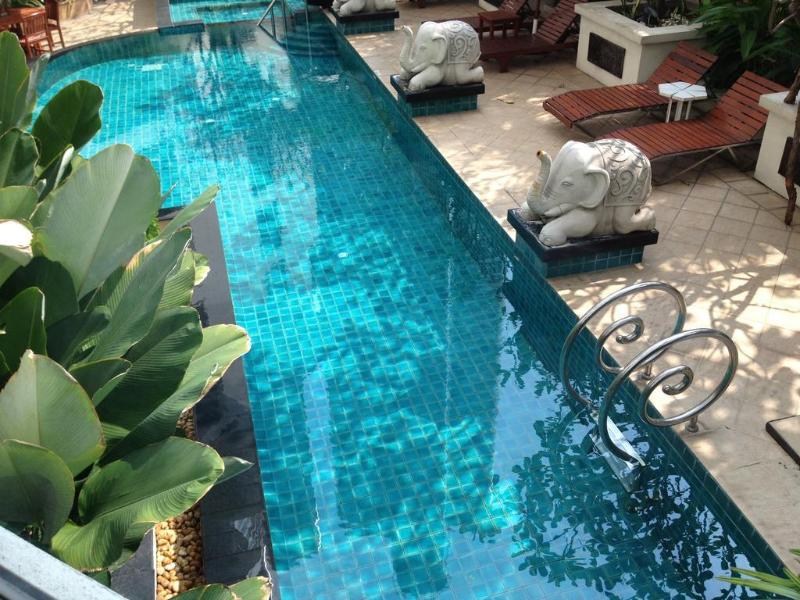 Photo of Gardengrove Suites, 4-star hotel in Bangkok (and vicinity)