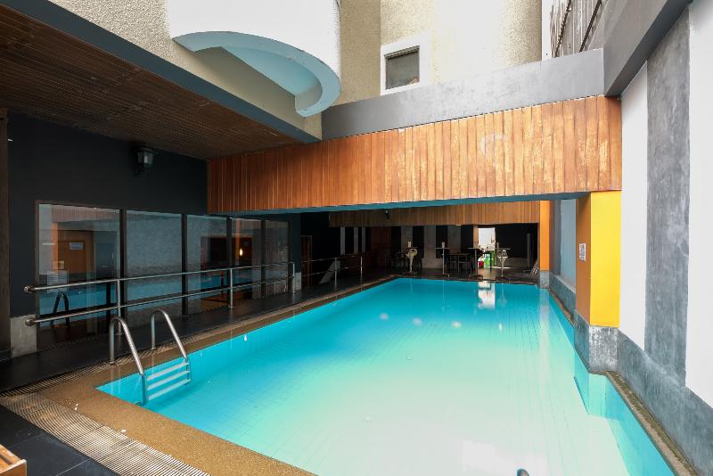 Photo of The Euro Grande Hotel, 2-star hotel in Bangkok (and vicinity)