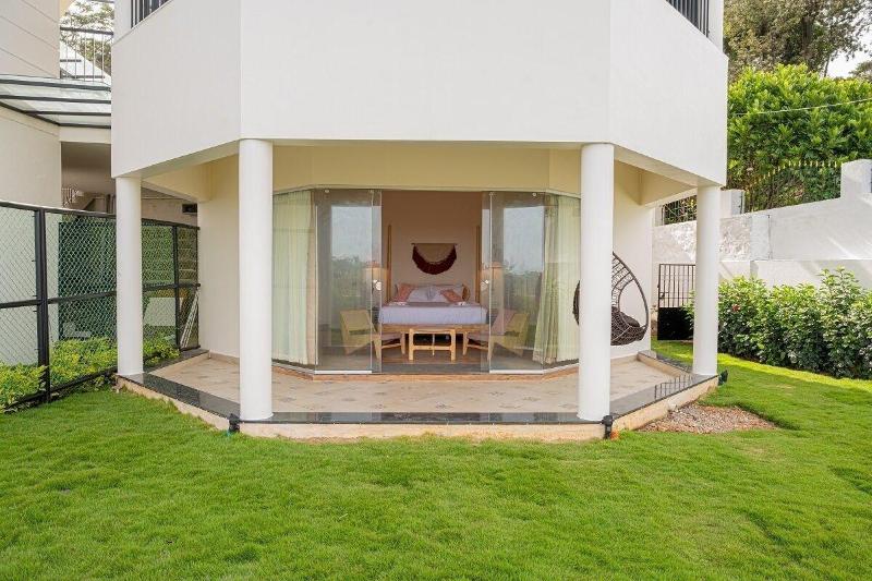 Photo of Summer House, 3-star hotel in Salem (and vicinity)