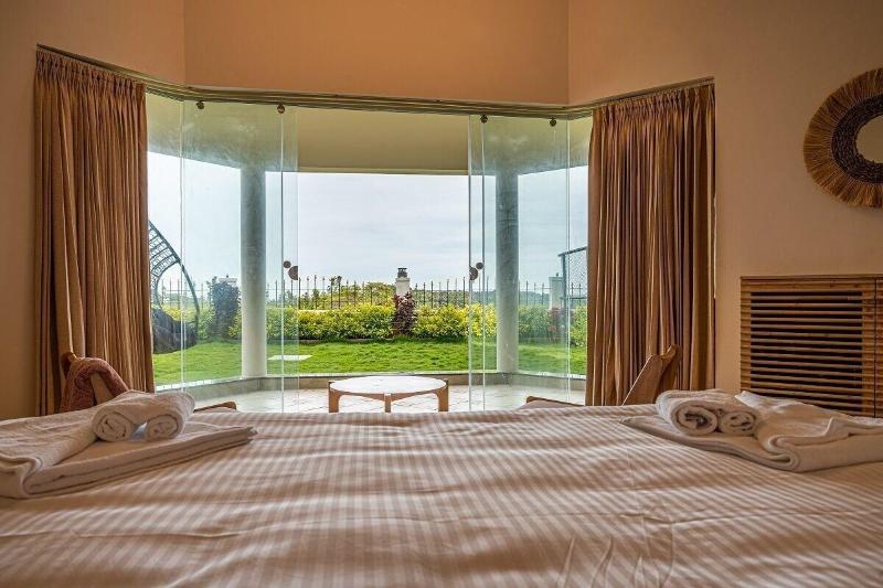 Photo of Summer House, 3-star hotel in Salem (and vicinity)