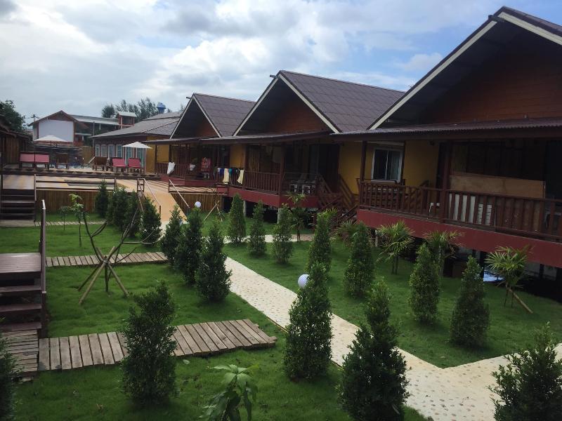 Photo of Lanta For Rest Boutique, 4-star hotel in Ko Lanta