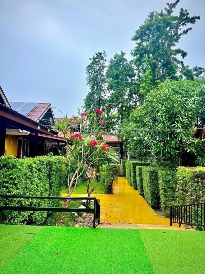 Photo of Lanta For Rest Boutique, 4-star hotel in Ko Lanta