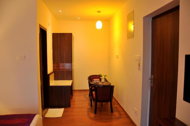 Photo of R T Hill View Resort, 3-star hotel in Kodaikanal