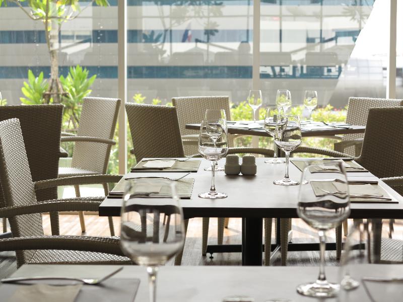 Photo of Centara Life Government Complex Hotel & Convention Centre Chaeng Watthana, 4-star hotel in Bangkok (and vicinity)