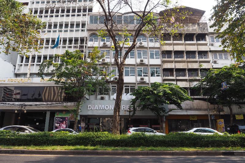 Diamond Residence Silom exterior, 2-Star hotel in Bangkok (and vicinity)