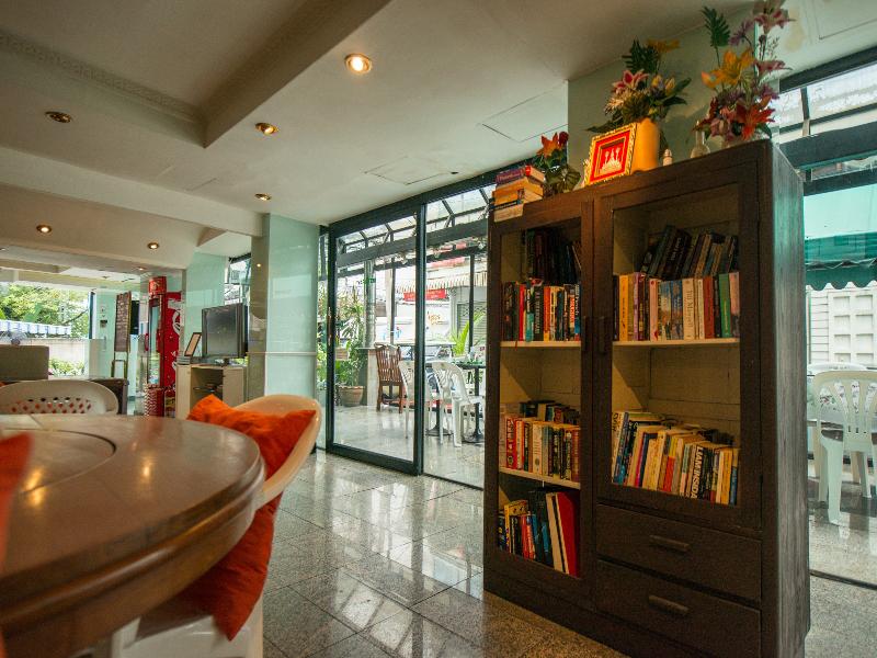 Photo of The Best Bangkok House, 3-star hotel in Bangkok (and vicinity)