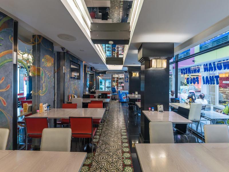 Photo of The Cozi Inn, 3-star hotel in Bangkok (and vicinity)