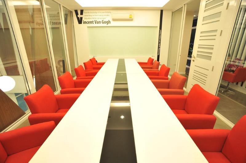 Photo of Paeva Luxury Serviced Residence, 4-star hotel in Bangkok (and vicinity)