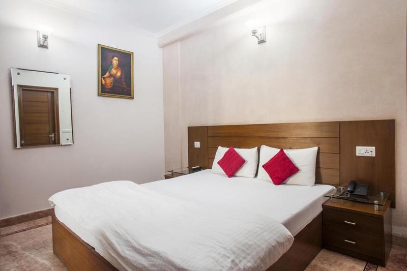 Photo of Indira International Inn, 3-star hotel in Delhi (and vicinity)