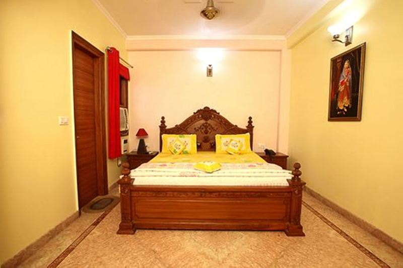 Photo of Indira International Inn, 3-star hotel in Delhi (and vicinity)