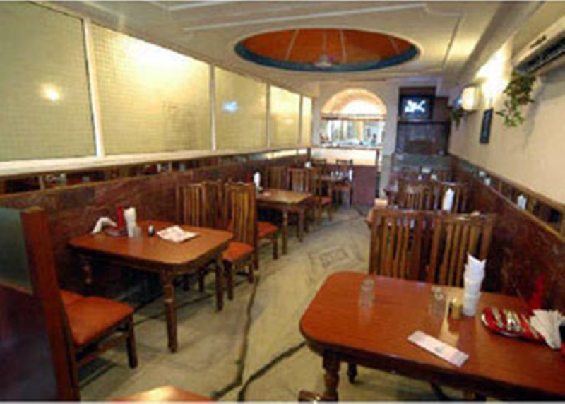 Photo of Indira International Inn, 3-star hotel in Delhi (and vicinity)
