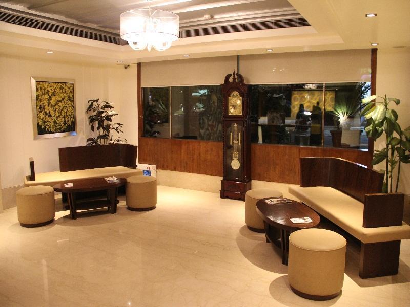Photo of Almondz Hotel, 3-star hotel in Delhi (and vicinity)