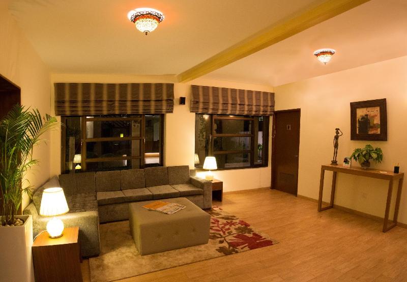 Photo of Lemon Tree Hotel Tarudhan Valley, 4-star hotel in Gurugram (and vicinity)